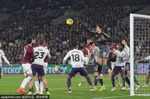 劫富济贫！曼联连赢曼城阿森纳热刺 给降级区球队送温暖